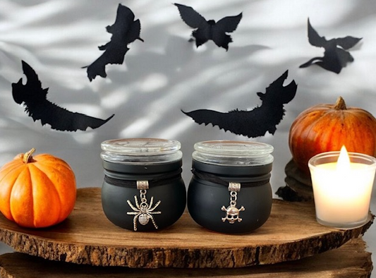 MINI CANDLE with a SKULL or SPIDER Dangle 120g